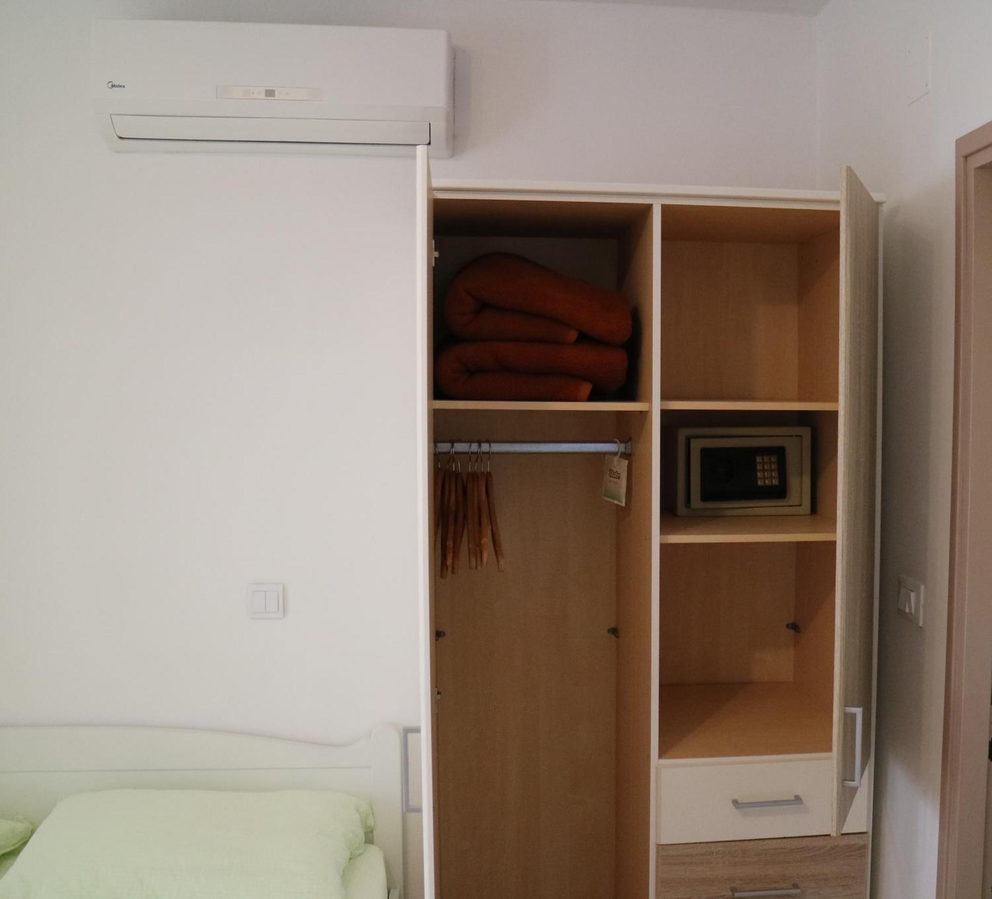 Studio Apartments & Rooms Lela, Sipan Island Šipanska Luka Habitación foto