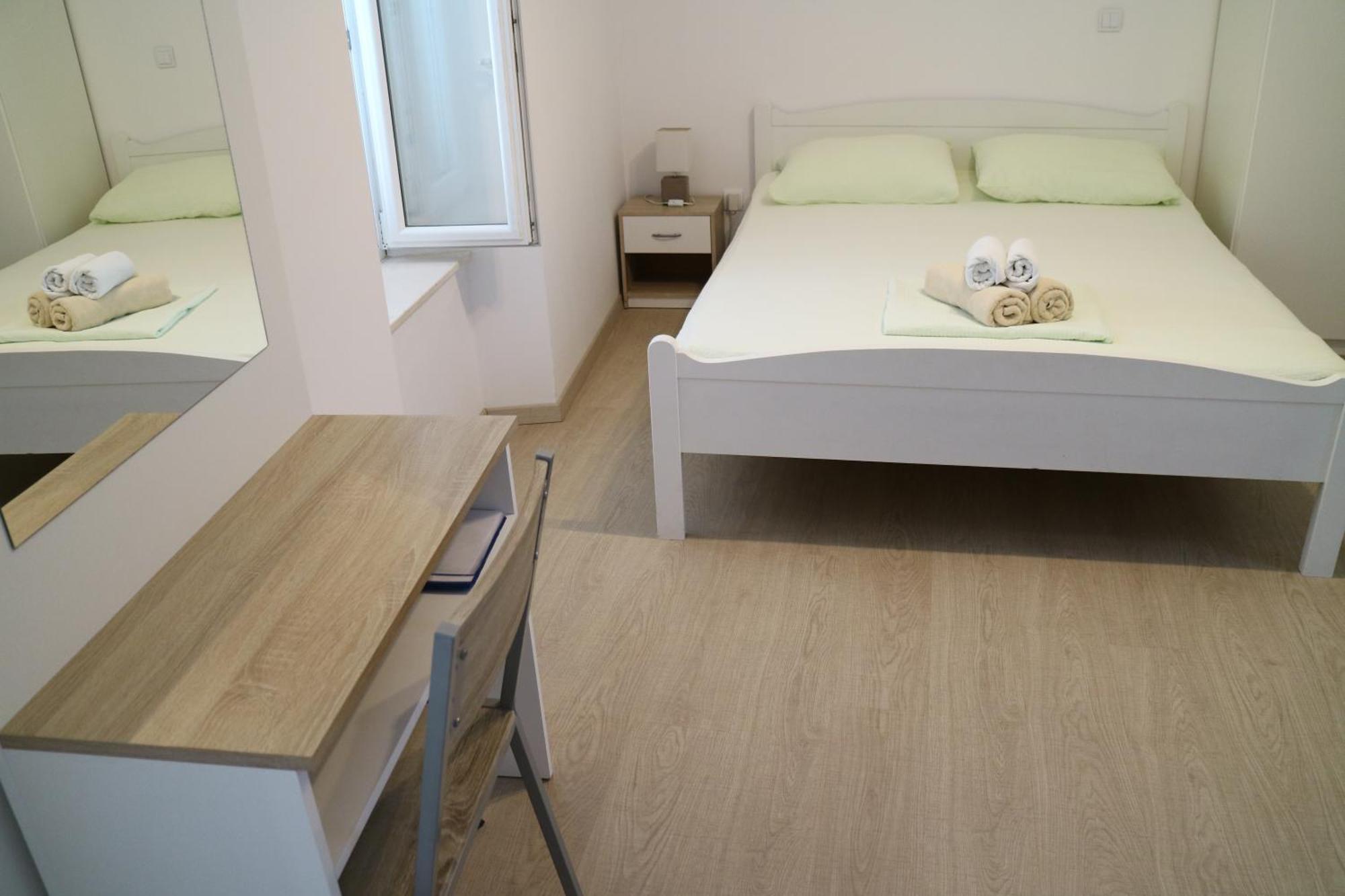 Studio Apartments & Rooms Lela, Sipan Island Šipanska Luka Habitación foto